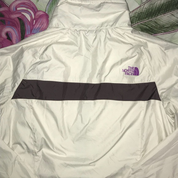 The north face white rain jacket - Picture 5 of 5